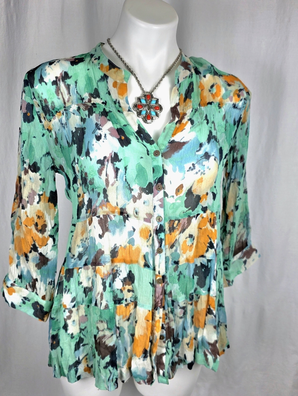 ✨ 100% Silk Blouse | Watercolor Floral | Size Small | Luxe & Lightweight ✨